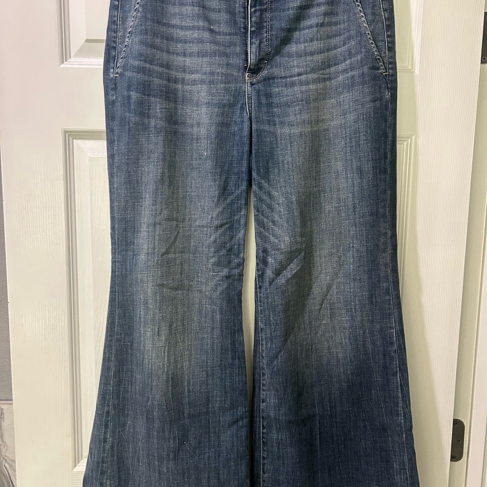 White House Black Market Extra High Rise Everyday Soft Wide Leg Jeans